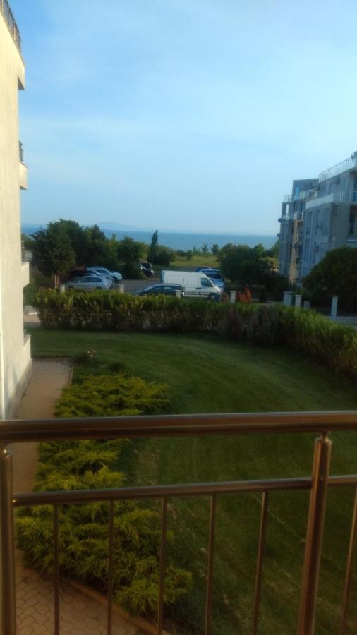 Апартамент Малена Сарафово Burgas Extérieur photo